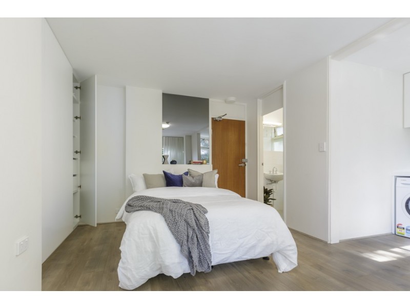 21/51 Roslyn Gardens, Elizabeth Bay NSW 2011