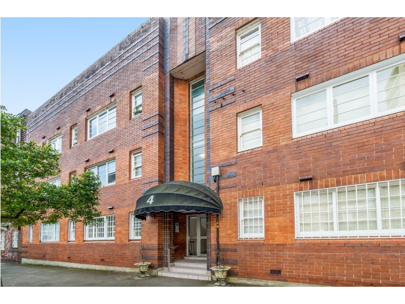 15/4 McDonald Street, Potts Point NSW 2011