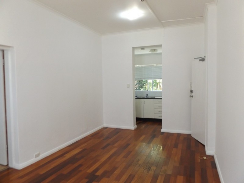 2/1 Hughes Street, Potts Point NSW 2011