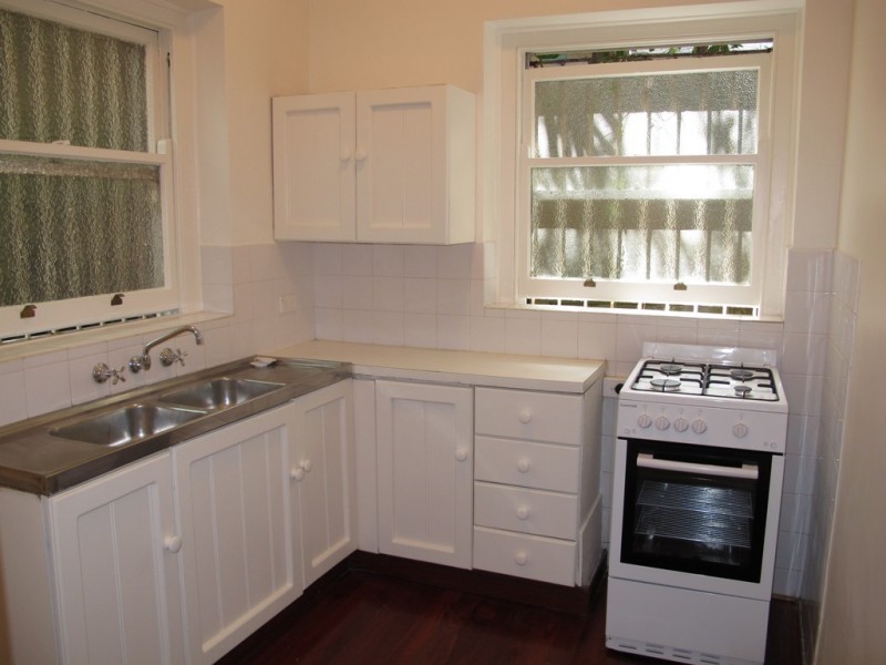 4/3 Holdsworth Ave, Elizabeth Bay NSW 2011