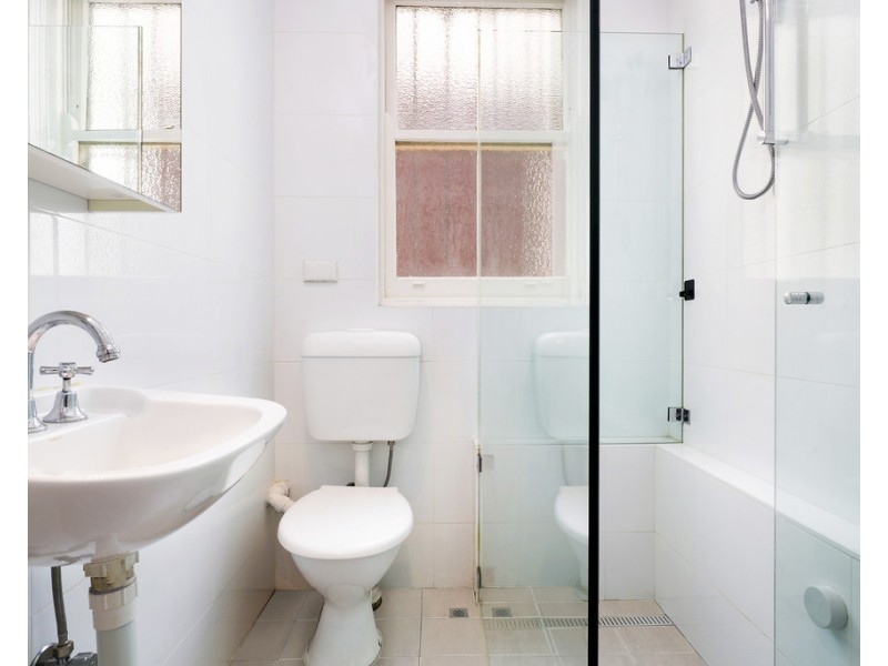 10/3 Barncleuth Square, Potts Point NSW 2011