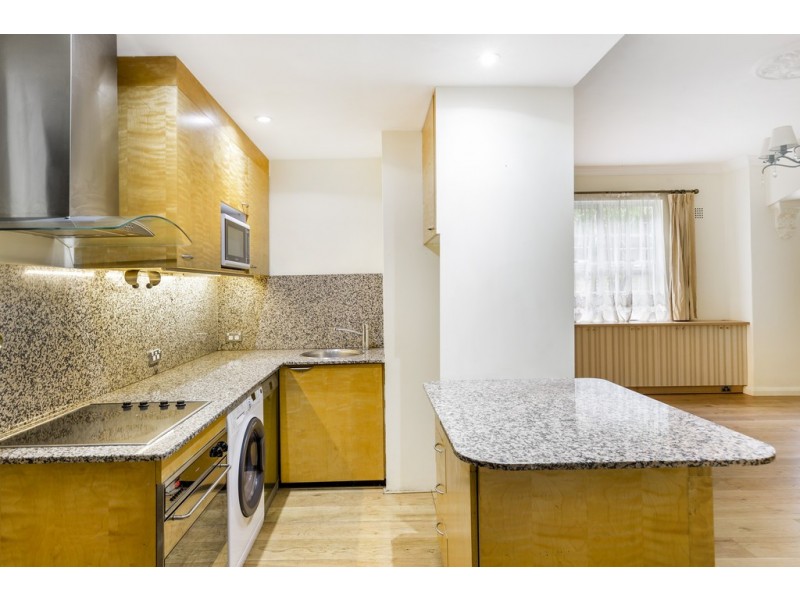 18/2 Greenknowe Avenue, Elizabeth Bay NSW 2011