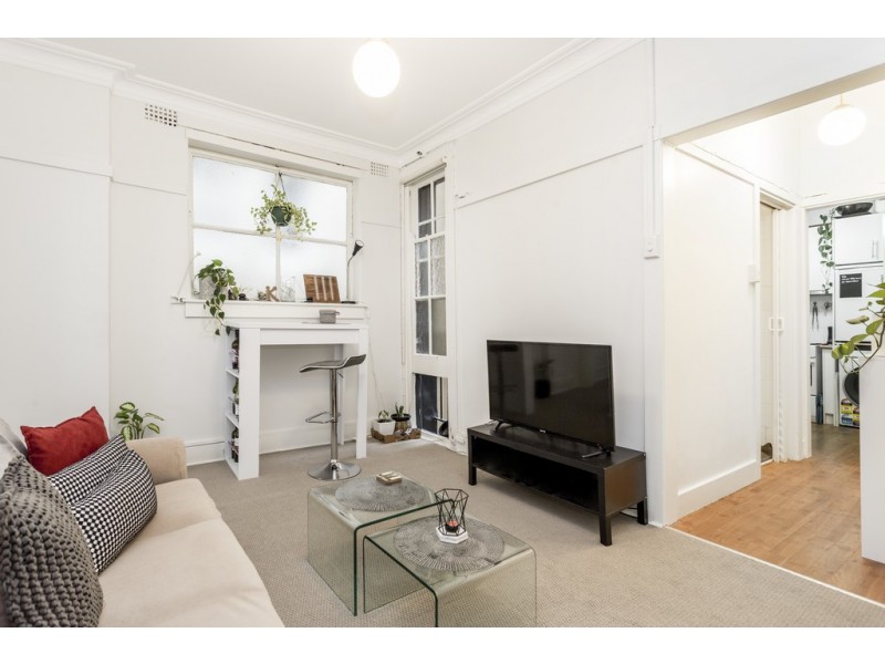 11/6-8 Hughes Street, Potts Point NSW 2011