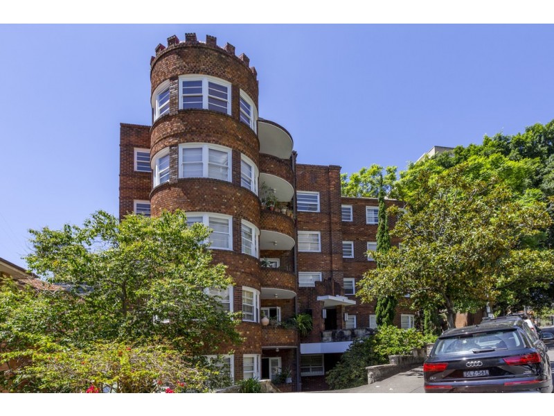 26/6-8 Ithaca Road, Elizabeth Bay NSW 2011