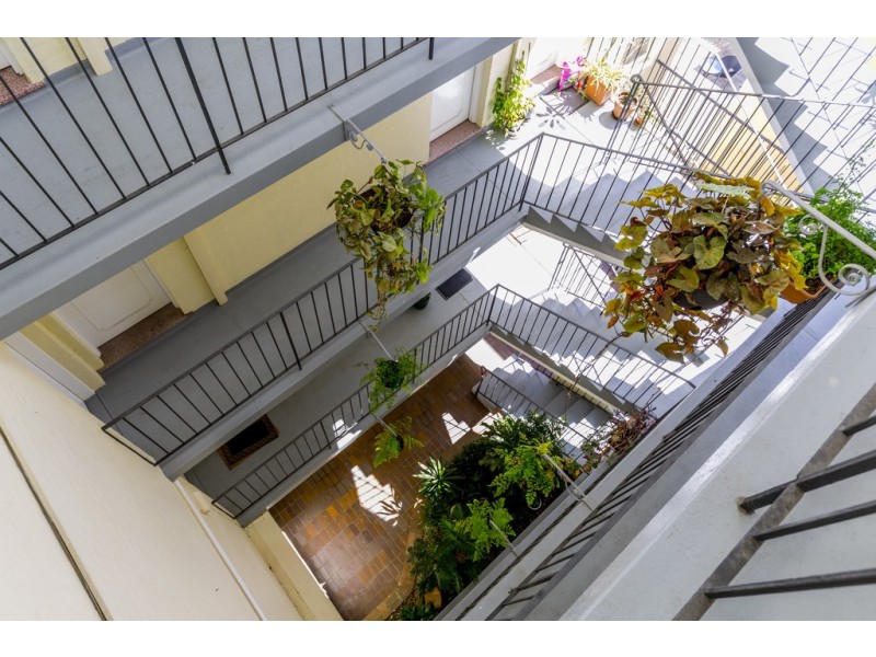 24/147 Brougham Street, Potts Point NSW 2011