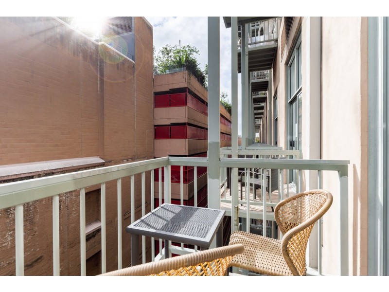 818/243 Pyrmont Street, Pyrmont NSW 2009