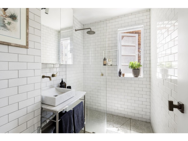 37/6-8 Ithaca Road, Elizabeth Bay NSW 2011