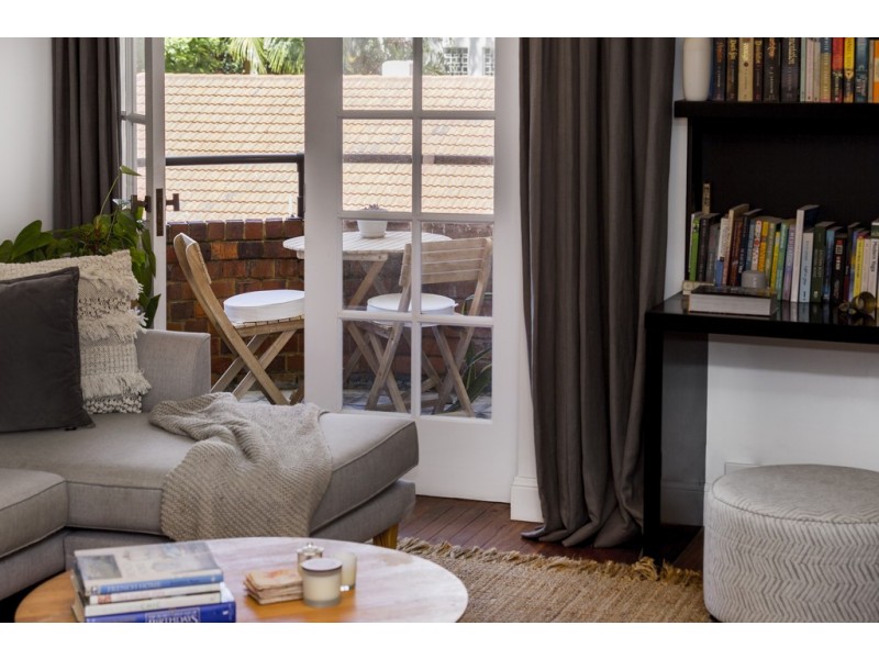 37/6-8 Ithaca Road, Elizabeth Bay NSW 2011