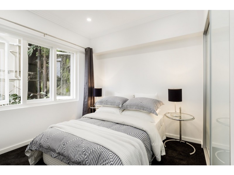 1-2/3 Elizabeth Bay Crescent, Elizabeth Bay NSW 2011