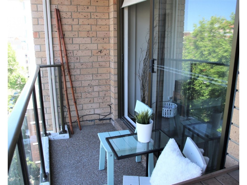 707/2 Springfield Avenue, Potts Point NSW 2011