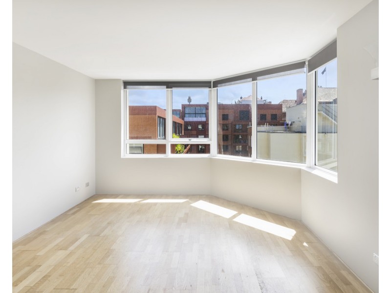 706/2A Elizabeth Bay Road, Elizabeth Bay NSW 2011