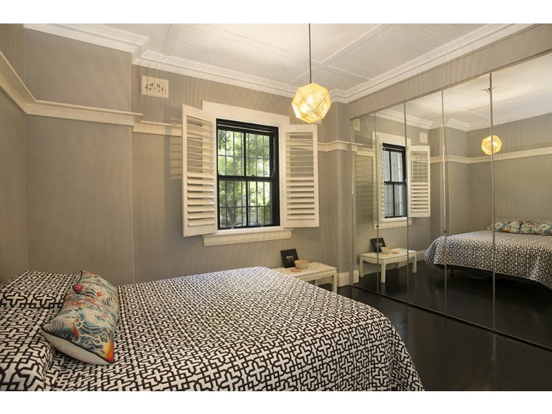 1/2 Evans Road, Elizabeth Bay NSW 2011