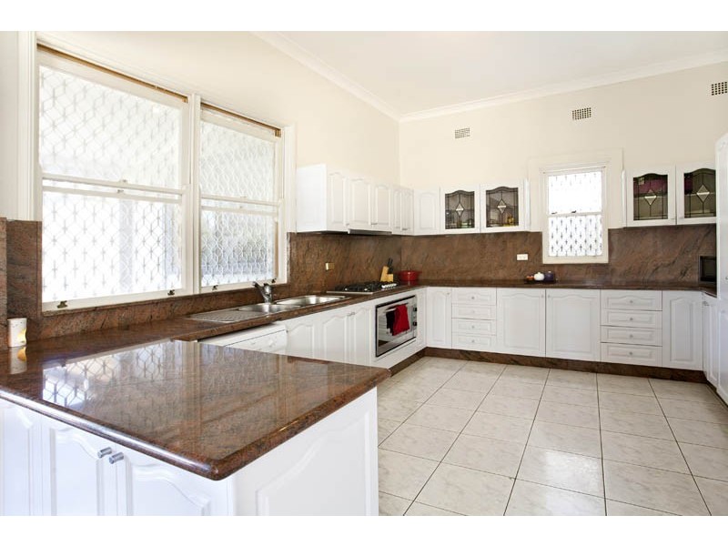 220 Wollongong Road, Arncliffe NSW 2205