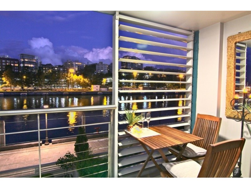 225/6 Cowper Wharf Road, Woolloomooloo NSW 2011