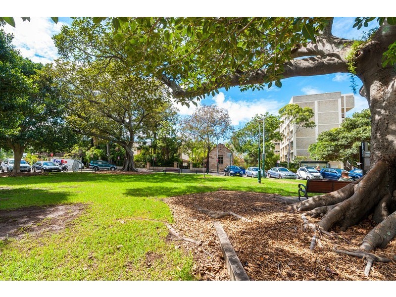 12/94 Elizabeth Bay Road, Elizabeth Bay NSW 2011