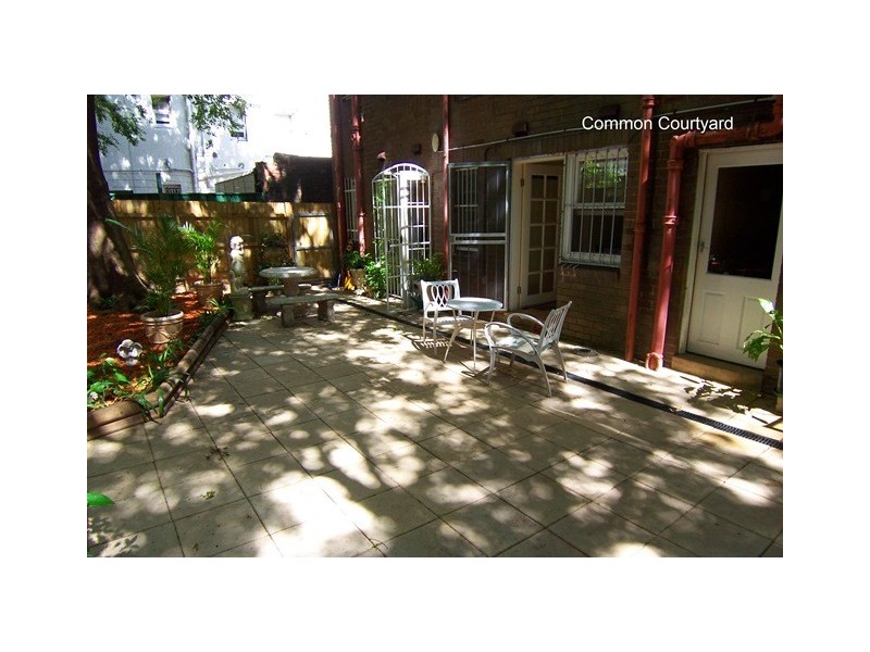 2/4 McDonald Street, Potts Point NSW 2011