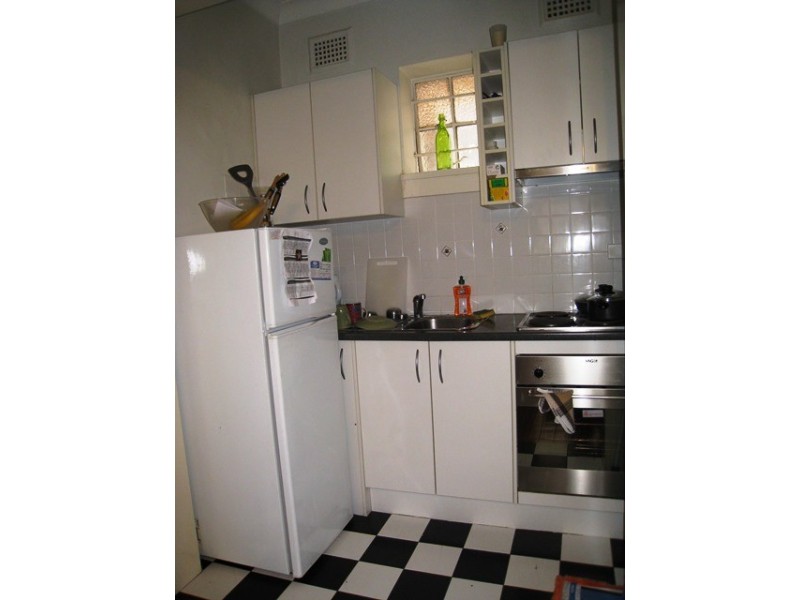 4/13-17 Hughes Street, Potts Point NSW 2011