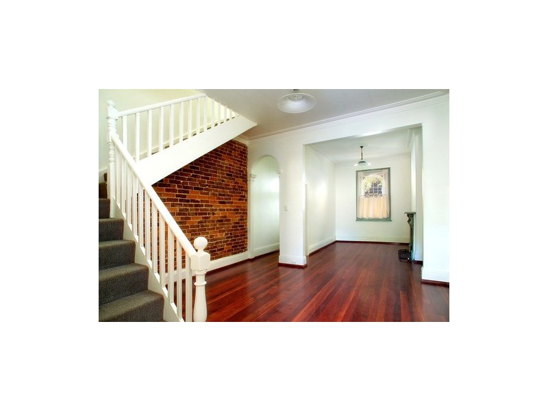 355 South Dowling Street, Darlinghurst NSW 2010