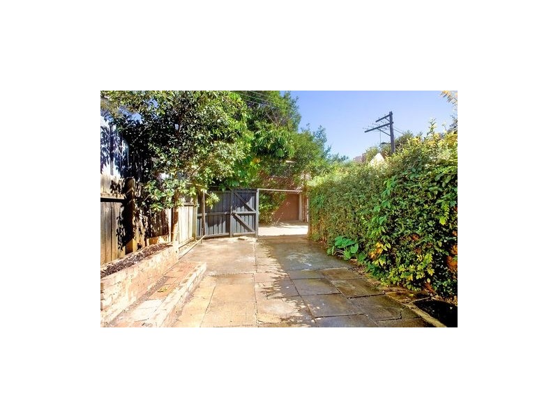 355 South Dowling Street, Darlinghurst NSW 2010