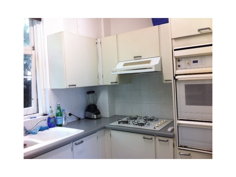 27/22 New Beach Road, Darling Point NSW 2027