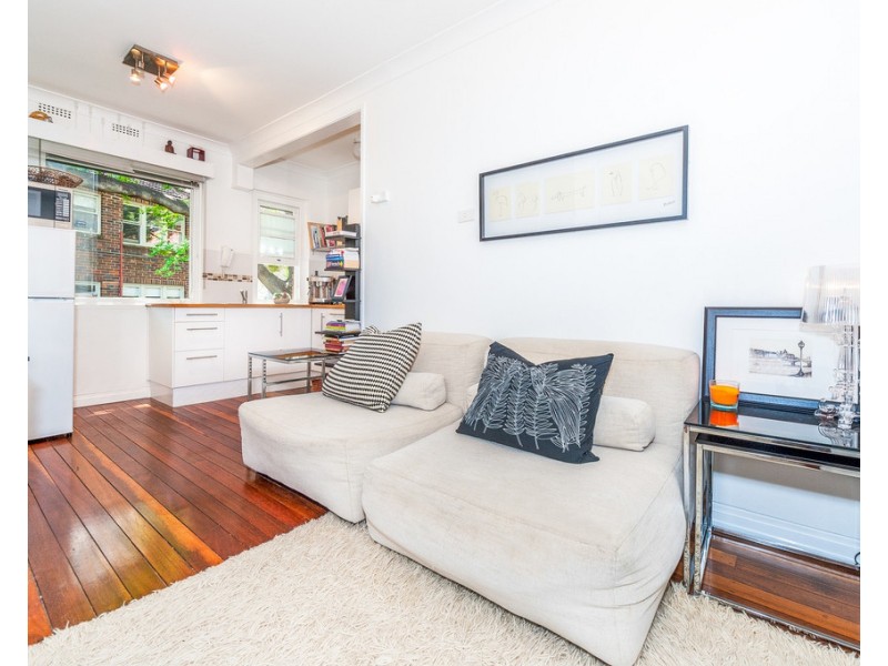 16/4 McDonald Street, Potts Point NSW 2011