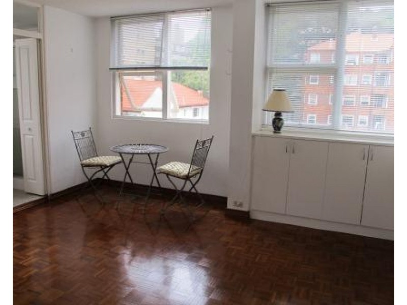 56/5-7 The Esplanade, Elizabeth Bay NSW 2011