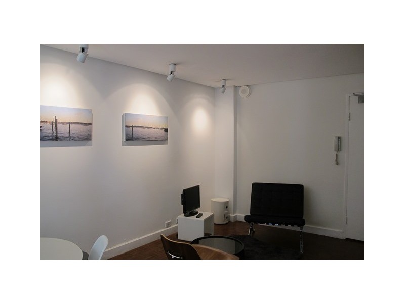 8/5-7 The Esplanade, Elizabeth Bay NSW 2011