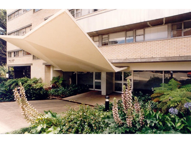 702/12 Ithaca Road, Elizabeth Bay NSW 2011