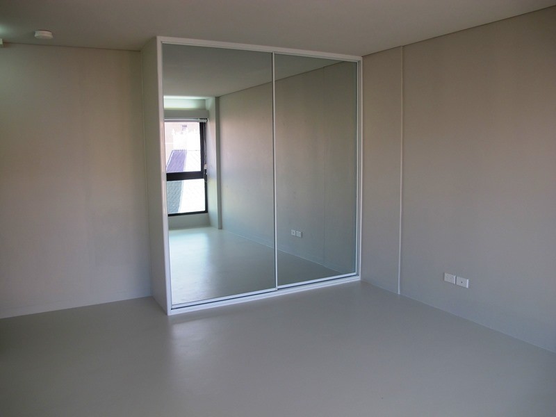 A63/100 Elizabeth Bay Road, Elizabeth Bay NSW 2011