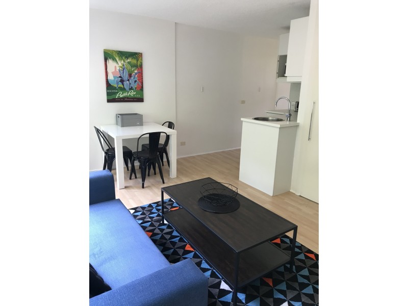 22/80 Elizabeth Bay Road, Elizabeth Bay NSW 2011