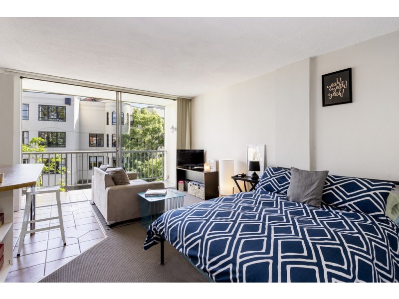 504/76 Roslyn Gardens, Elizabeth Bay NSW 2011