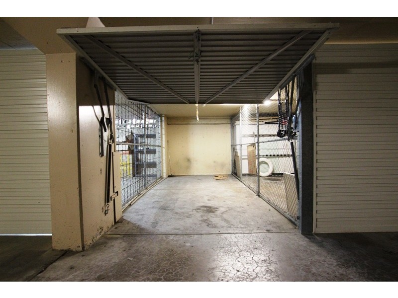 Garage 65/68 Roslyn Gardens, Elizabeth Bay NSW 2011