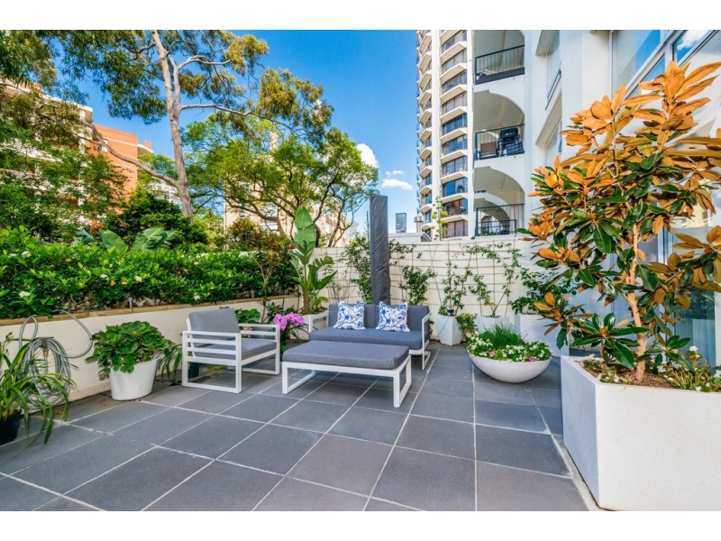 C103/2A Elizabeth Bay Road, Elizabeth Bay NSW 2011