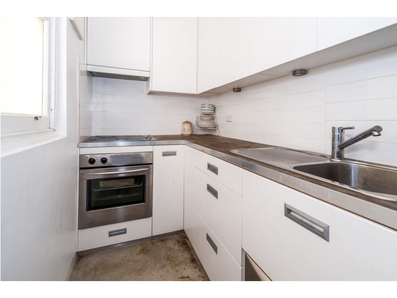 27/11 Ward Avenue, Potts Point NSW 2011