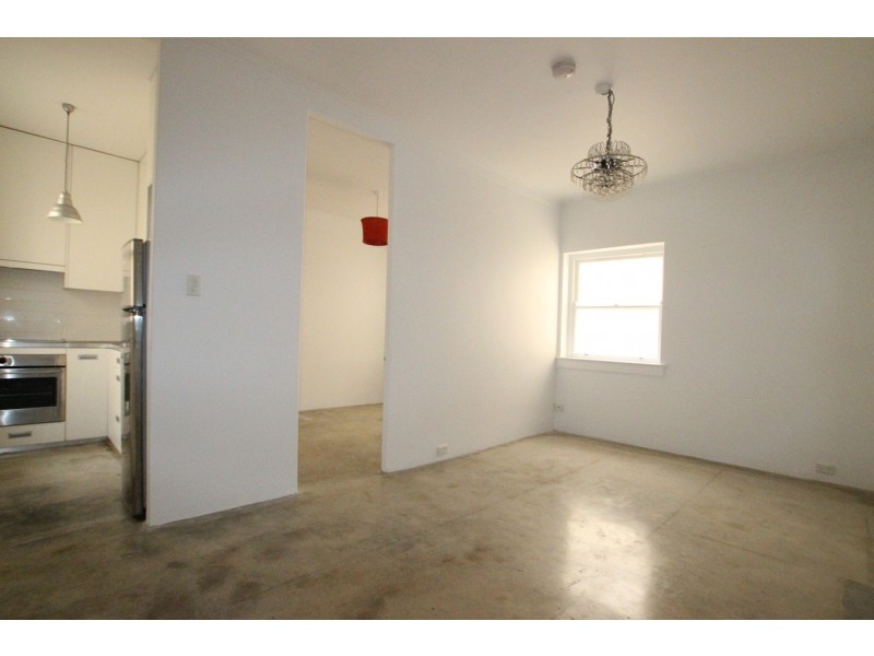 27/11 Ward Avenue, Potts Point NSW 2011