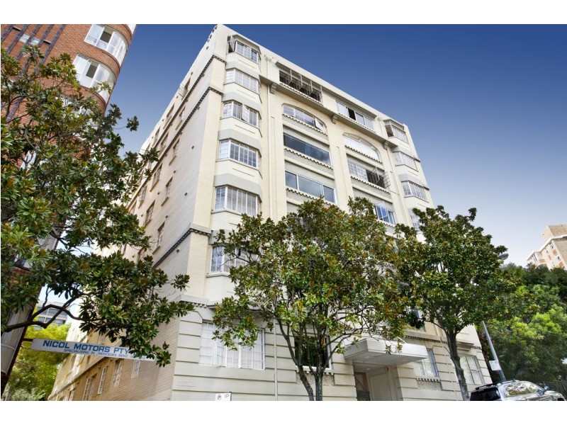 18/4 Ithaca Road, Elizabeth Bay NSW 2011