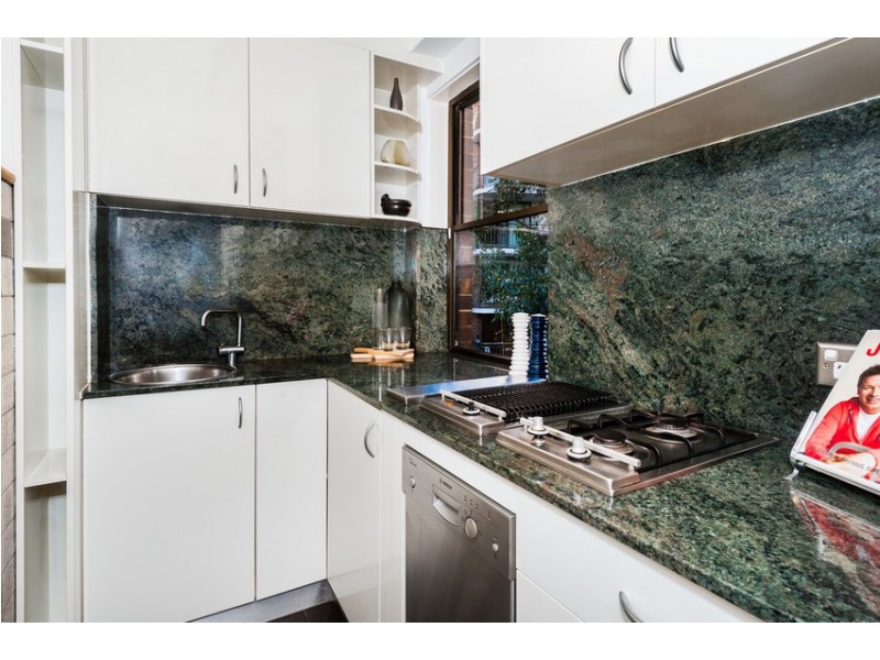 18/4 Macleay Street, Potts Point NSW 2011