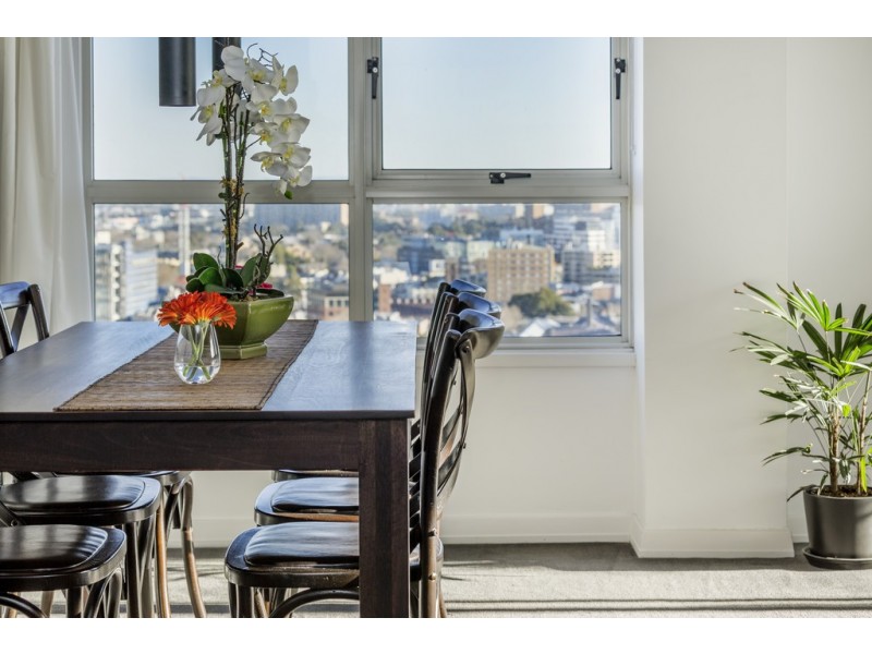 2402/1 Kings Cross Road, Potts Point NSW 2011