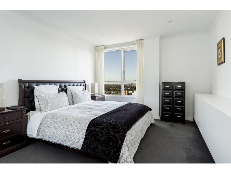 2402/1 Kings Cross Road, Potts Point NSW 2011