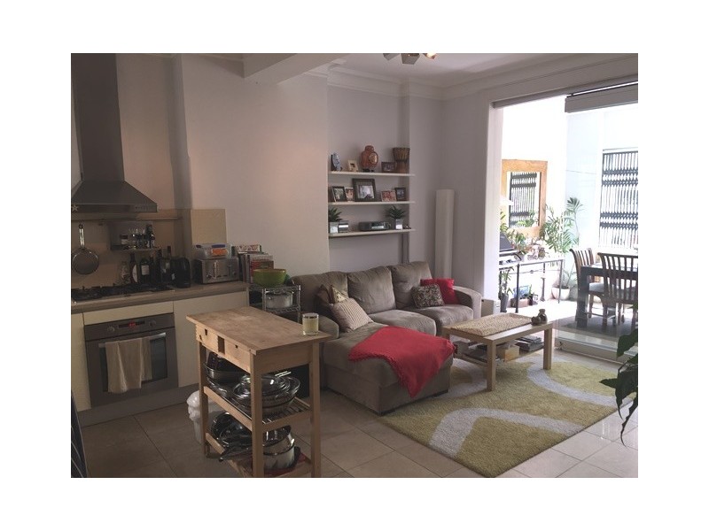 2/1 Waratah Street, Rushcutters Bay NSW 2011