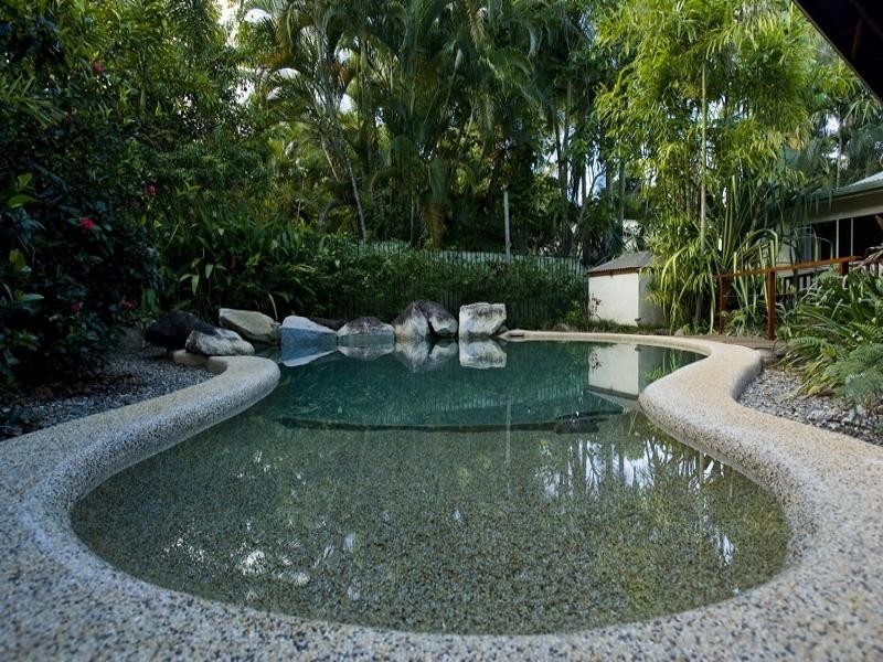 4 James Road, Mission Beach QLD 4852