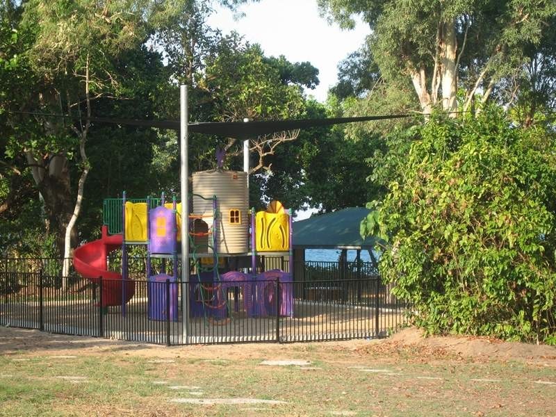 Wongaling Beach QLD 4852