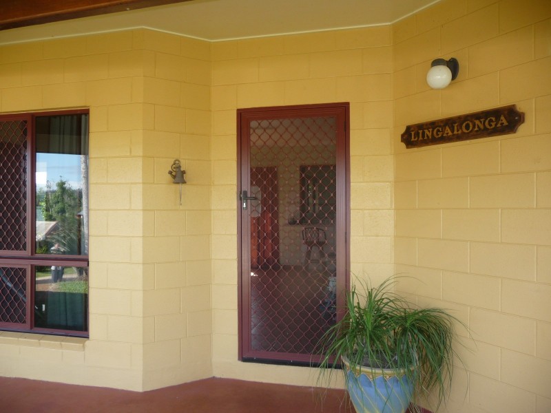 4 Kent Close, Mission Beach QLD 4852