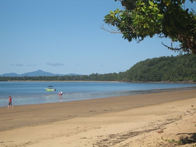 Mission Beach QLD 4852