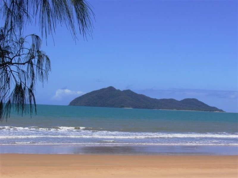 Mission Beach QLD 4852