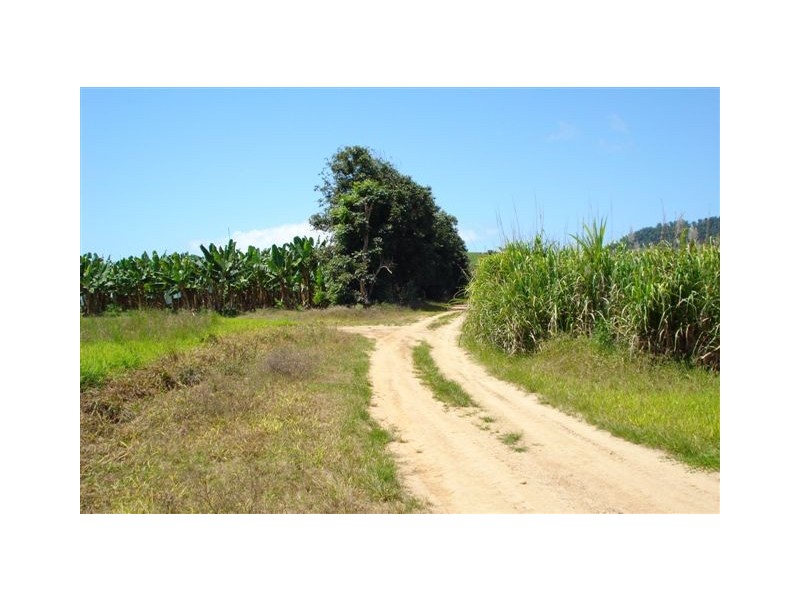 Maria Creeks QLD 4855