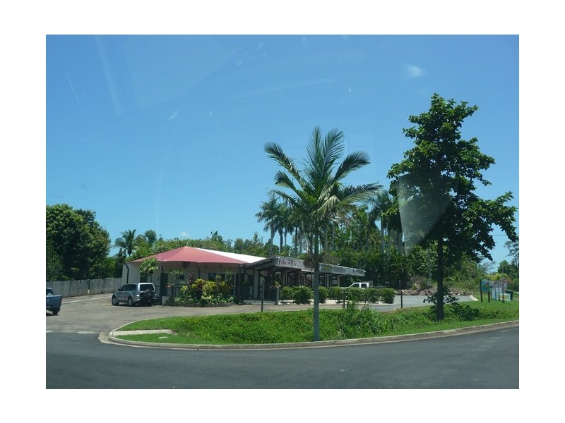 4 Oceanview Drive, Wongaling Beach QLD 4852