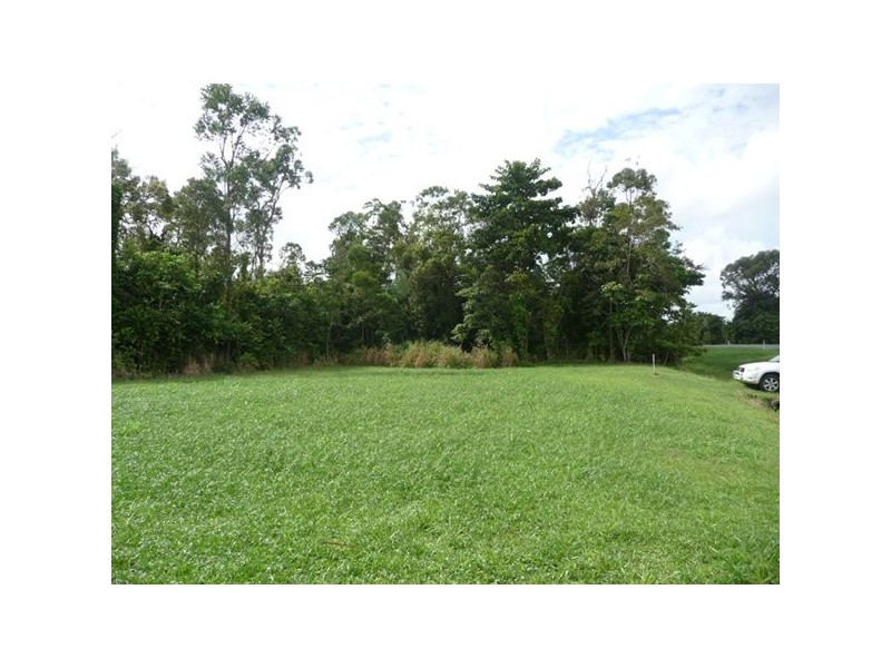 33 Bruce Highway, El Arish QLD 4855