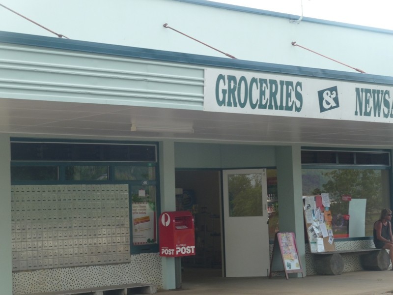 33 Bruce Highway, El Arish QLD 4855