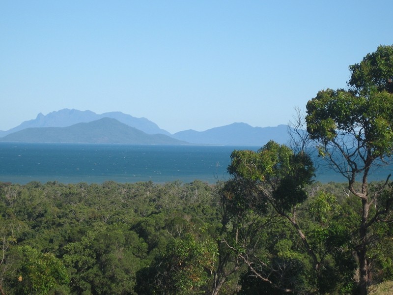 2 and 6 Explorers Drive, South Mission Beach QLD 4852